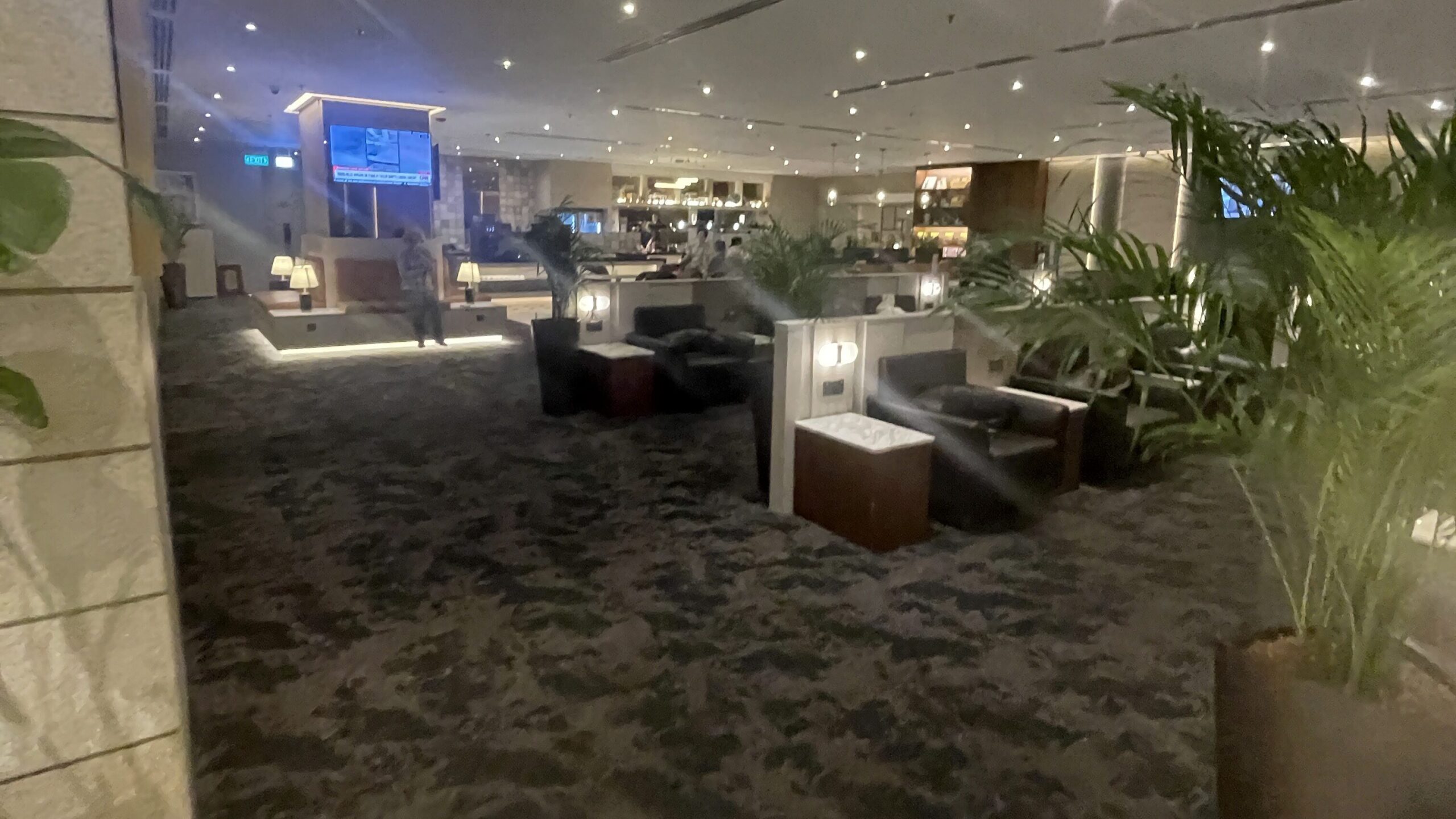 sats premier lounge 2